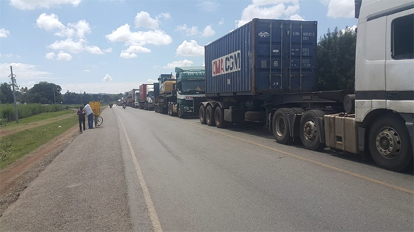 Traffic jam along the Malaba road due to enforcement of COVID-19 protocols at the border.  